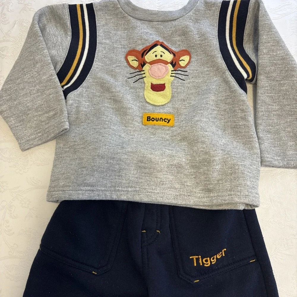 Vintage Disney Tigger Fleece Sweatshirt and Sweatpants Set‎ Gray Navy 24M
